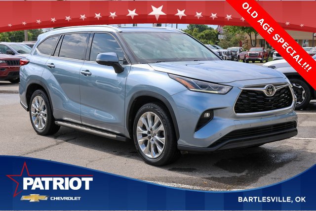 Used 2021 Toyota Highlander Limited
