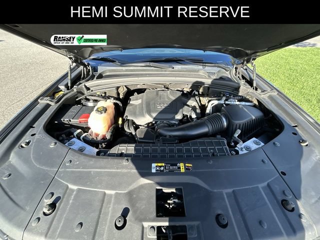Used 2022 Jeep Grand Cherokee Summit AWD/4WD image 14