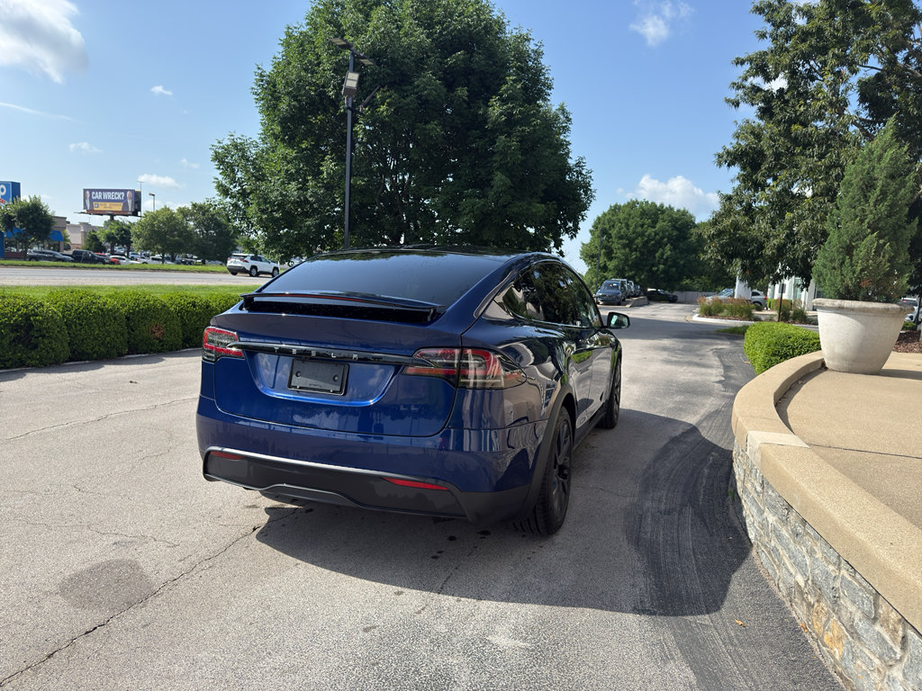 Used 2023 Tesla Model X AWD/4WD image 5