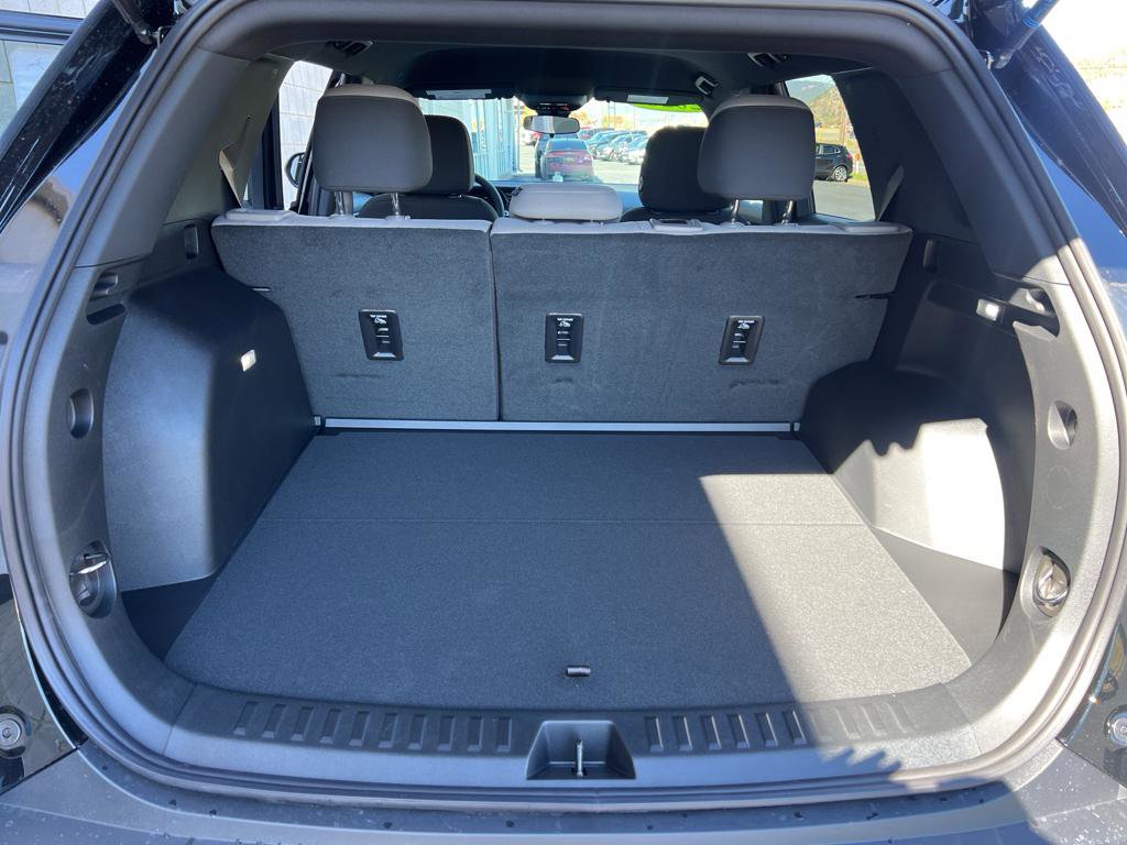 New 2026 GMC Terrain Elevation w/ Black Edition image 17