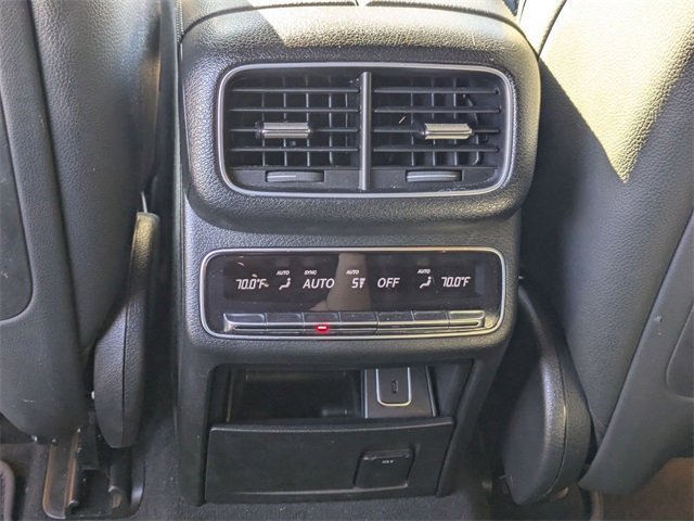 Used 2022 Mercedes-Benz GLS 450 4MATIC image 33