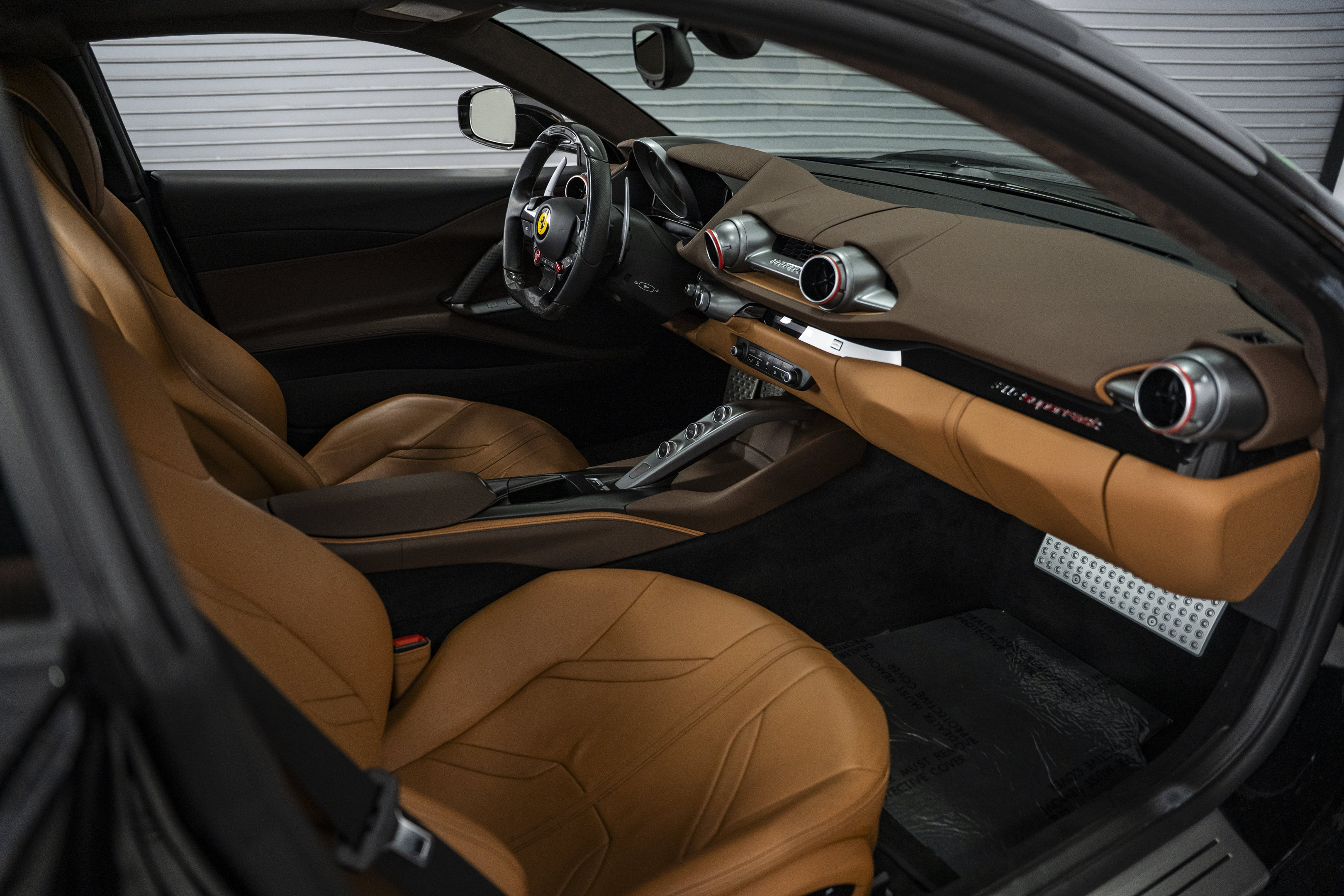 Used 2019 Ferrari 812 Superfast RWD image 29