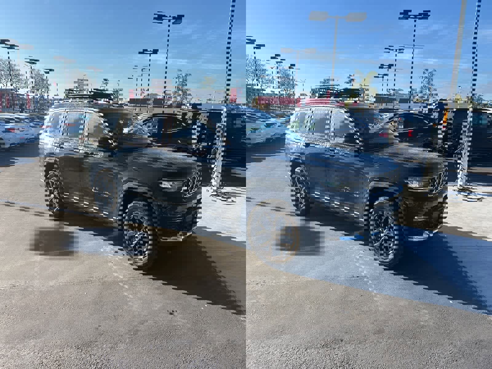 Used 2021 Jeep Grand Cherokee L Limited image 8