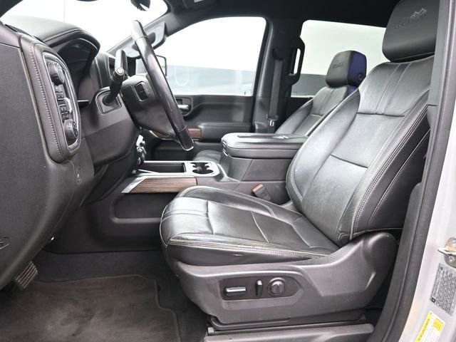 Used 2020 Chevrolet Silverado 2500 High Country w/ Technology Package image 12