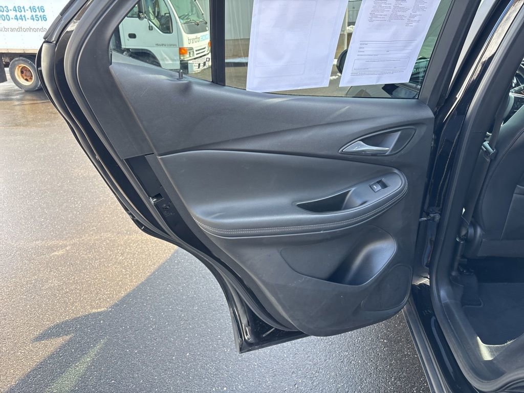 Used 2021 Buick Encore GX Preferred image 10