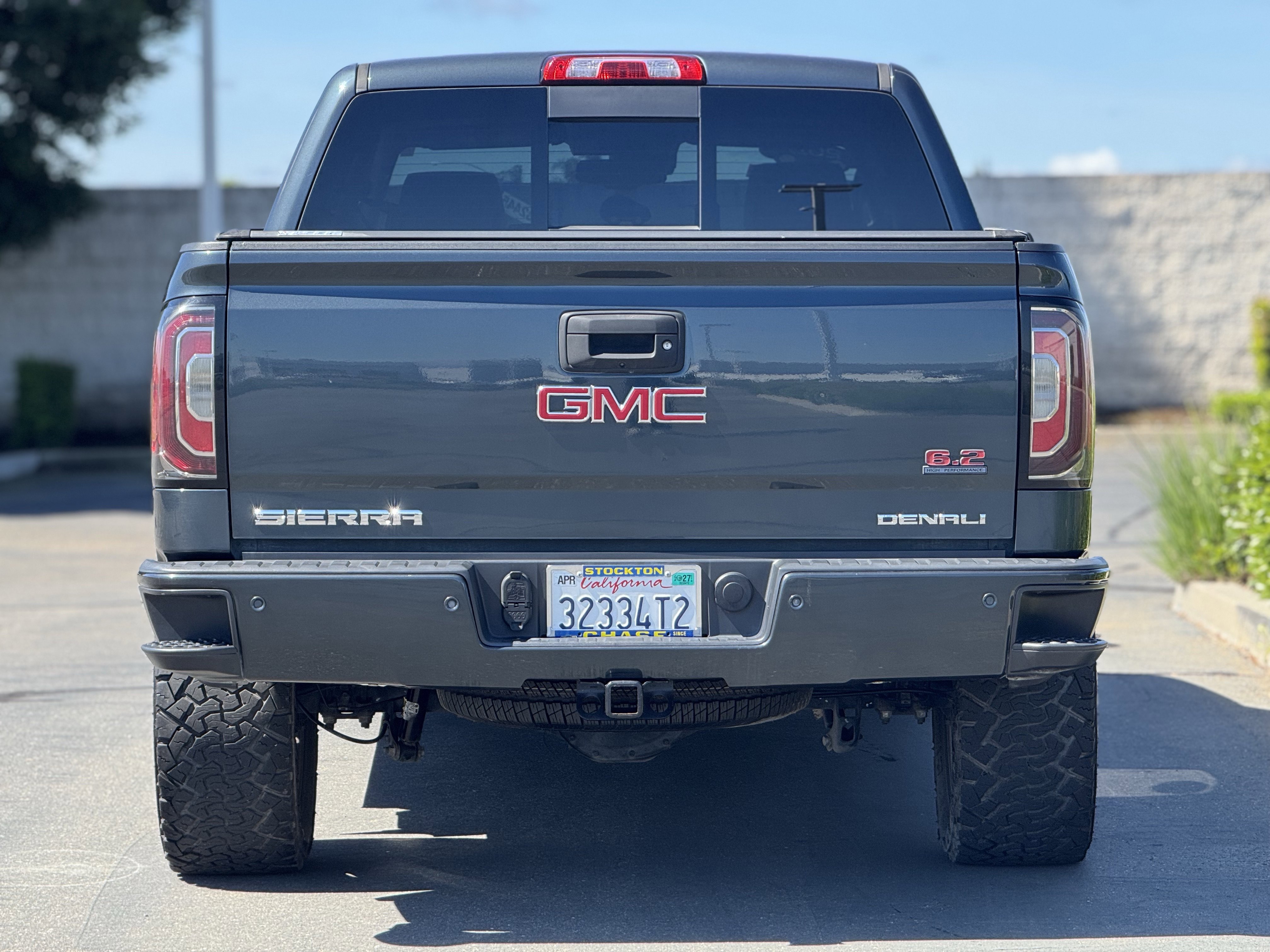 Used 2017 GMC Sierra 1500 Denali w/ Denali Ultimate Package AWD/4WD image 6