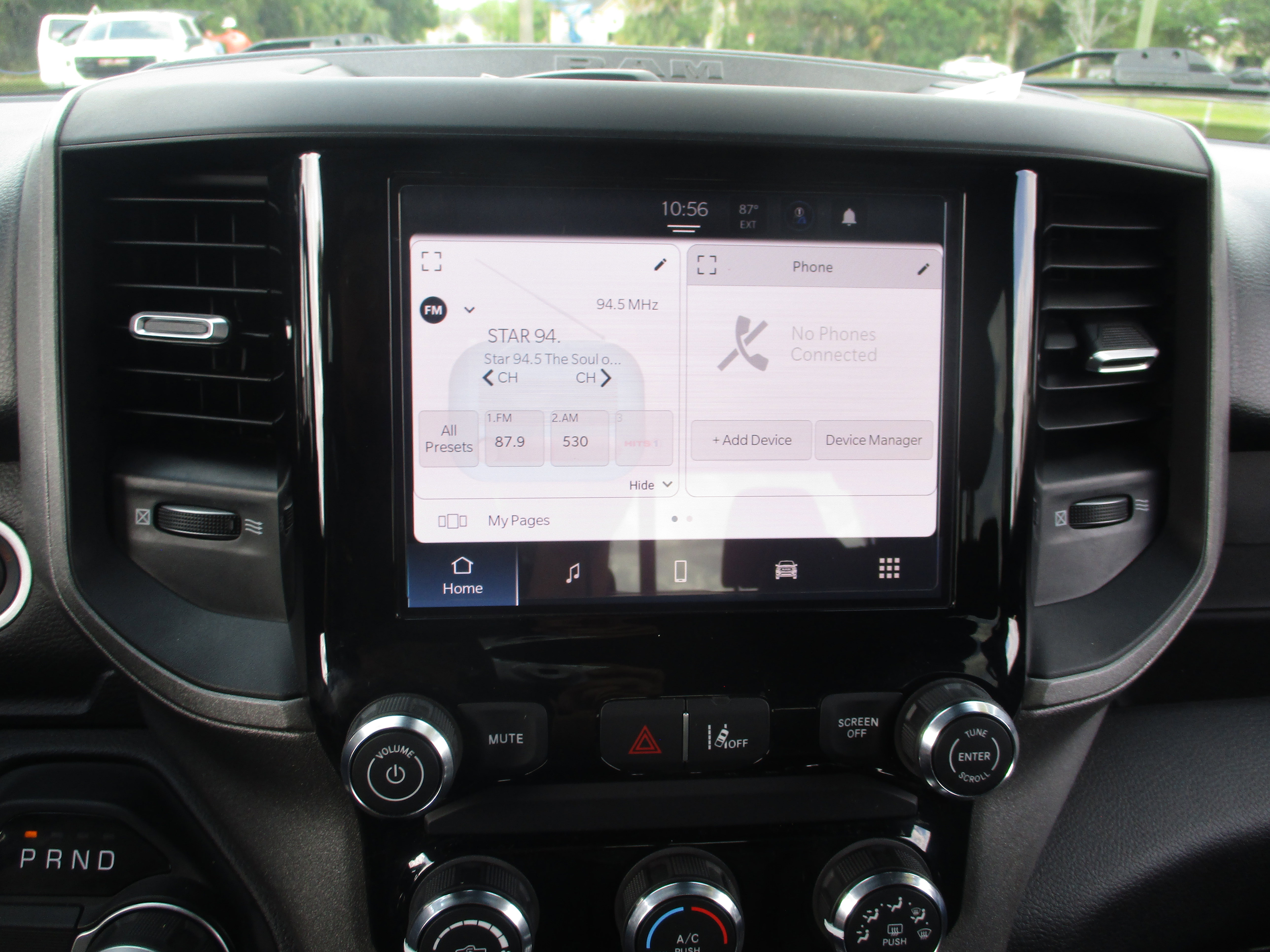 Used 2025 RAM 1500 Tradesman w/ Night Edition RWD image 19