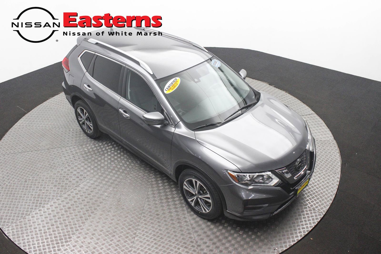 Used 2019 Nissan Rogue SV w/ Premium Package image 3