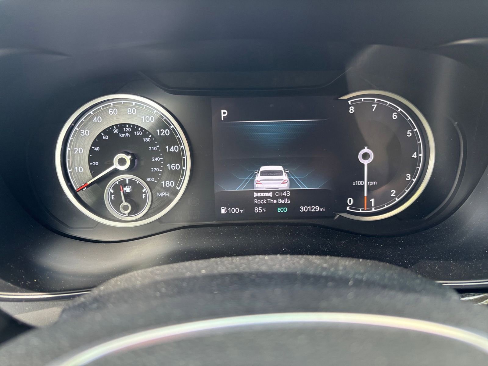 Used 2025 Genesis G70 2.5T AWD/4WD image 42
