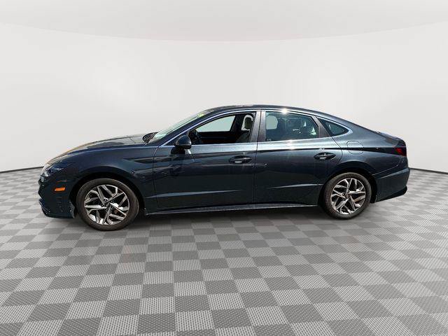Used 2023 Hyundai Sonata SEL FWD image 2