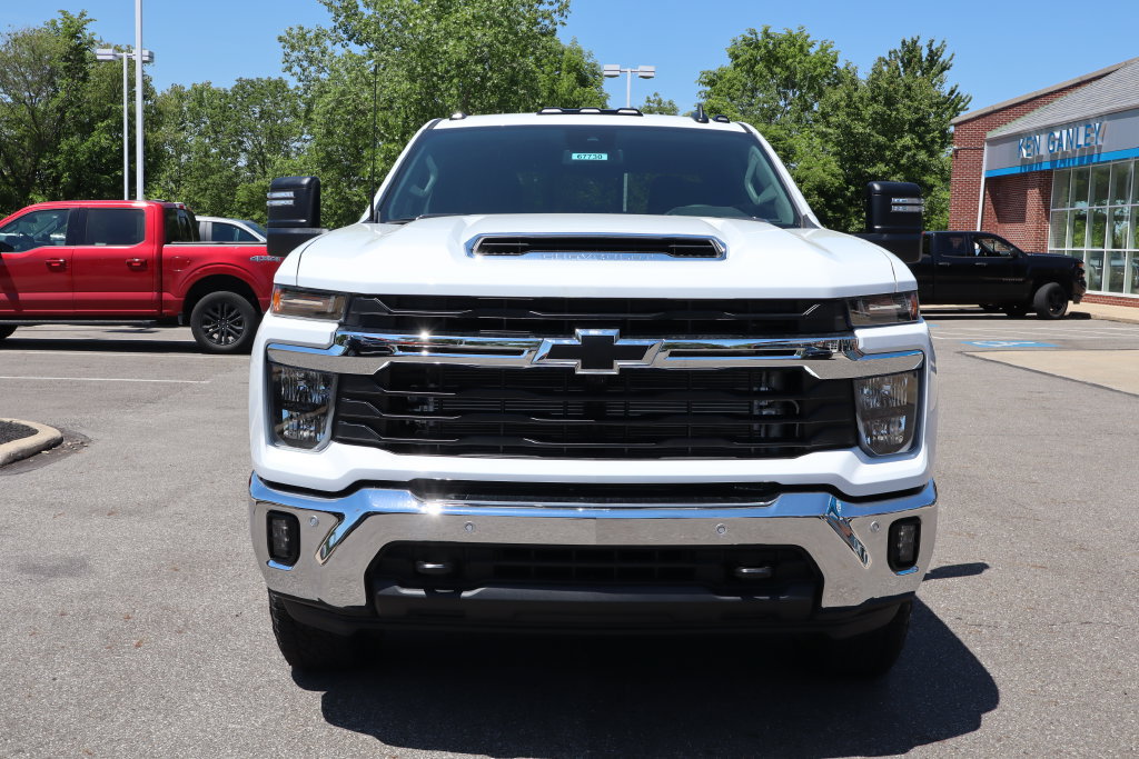 New 2026 Chevrolet Silverado 2500 LT w/ Safety Package AWD/4WD image 8