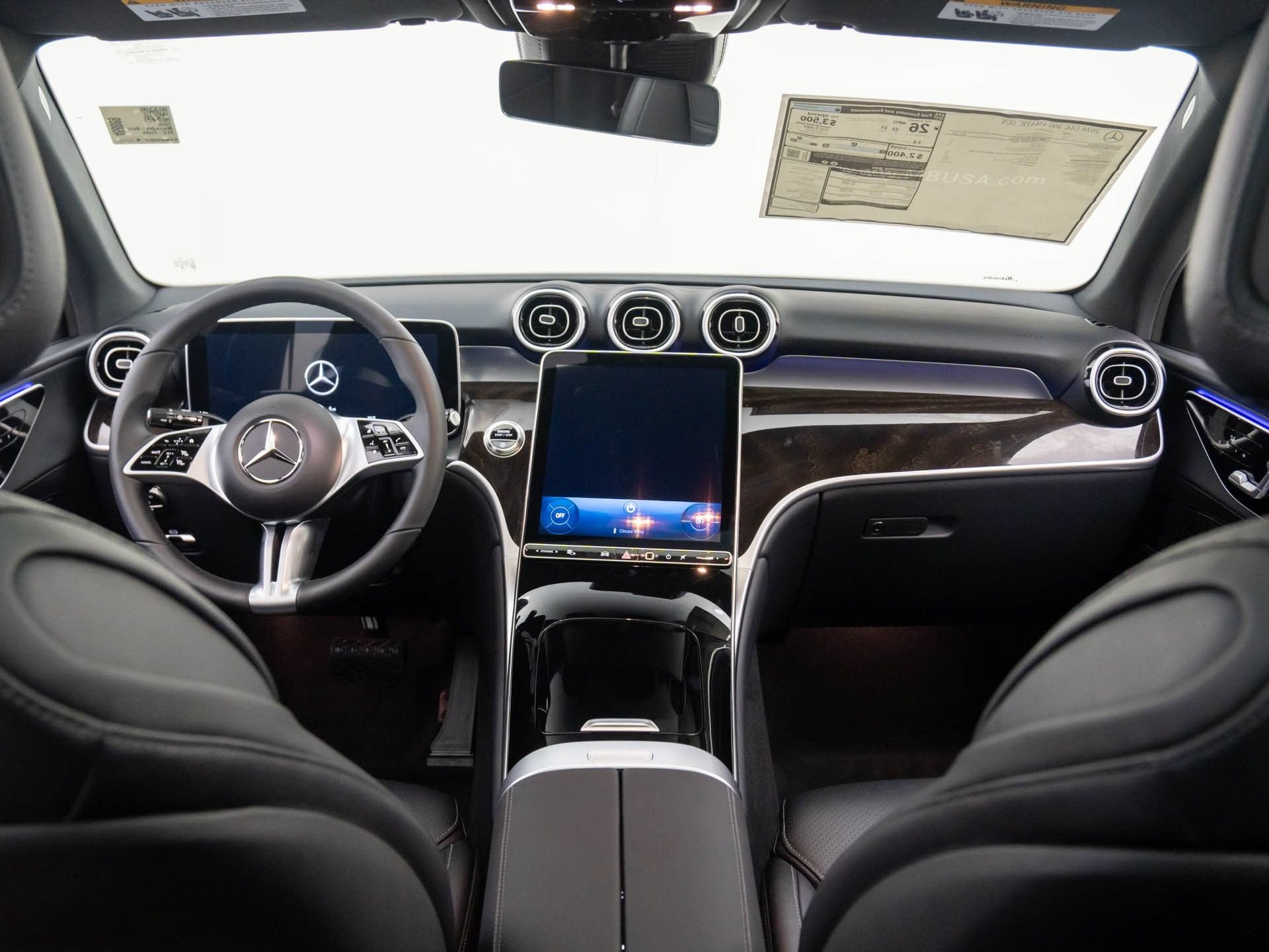 New 2026 Mercedes-Benz GLC 300 4MATIC image 9