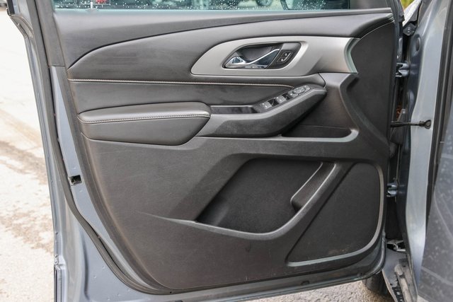 Used 2018 Chevrolet Traverse LT w/ LPO, Cargo Package image 9