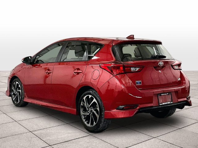 Used 2017 Toyota Corolla iM FWD image 11