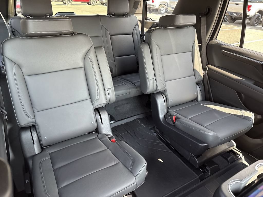Used 2026 Chevrolet Tahoe Z71 w/ Z71 Off-Road Package AWD/4WD image 33