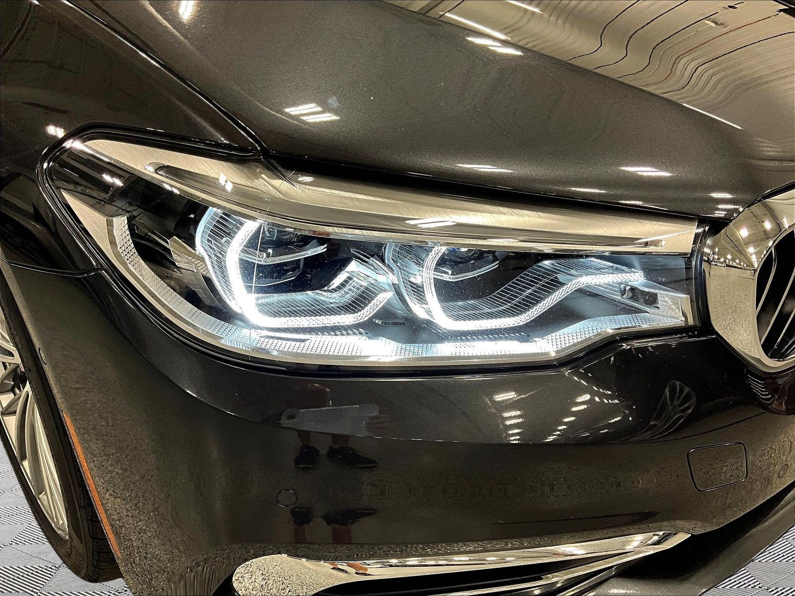 Used 2019 BMW 530i xDrive w/ Executive Package AWD/4WD image 32