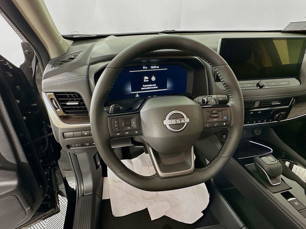 New 2026 Nissan Rogue Platinum w/ Platinum Premium Package image 16