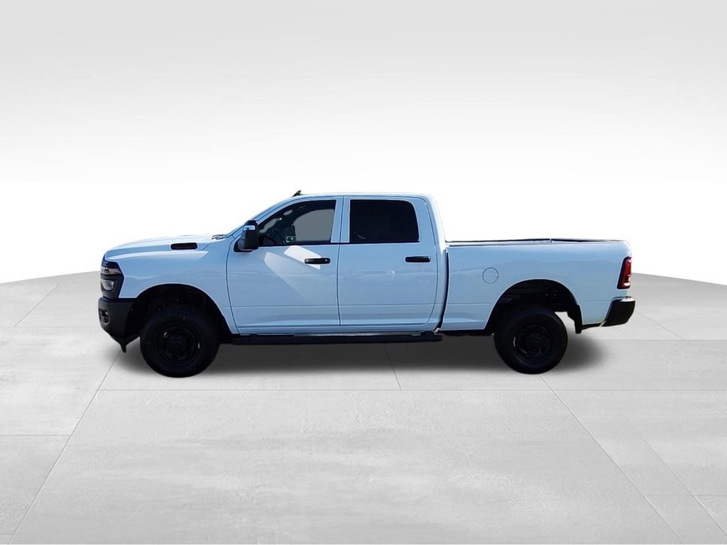 New 2026 RAM 2500 Tradesman AWD/4WD image 18
