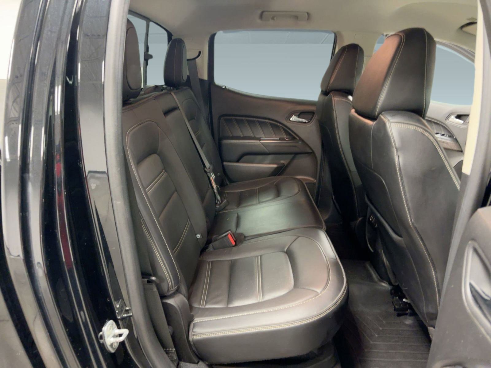 Used 2021 GMC Canyon Denali image 30