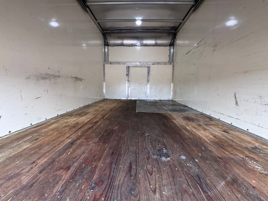 Used 2016 Chevrolet Express 3500 RWD image 24