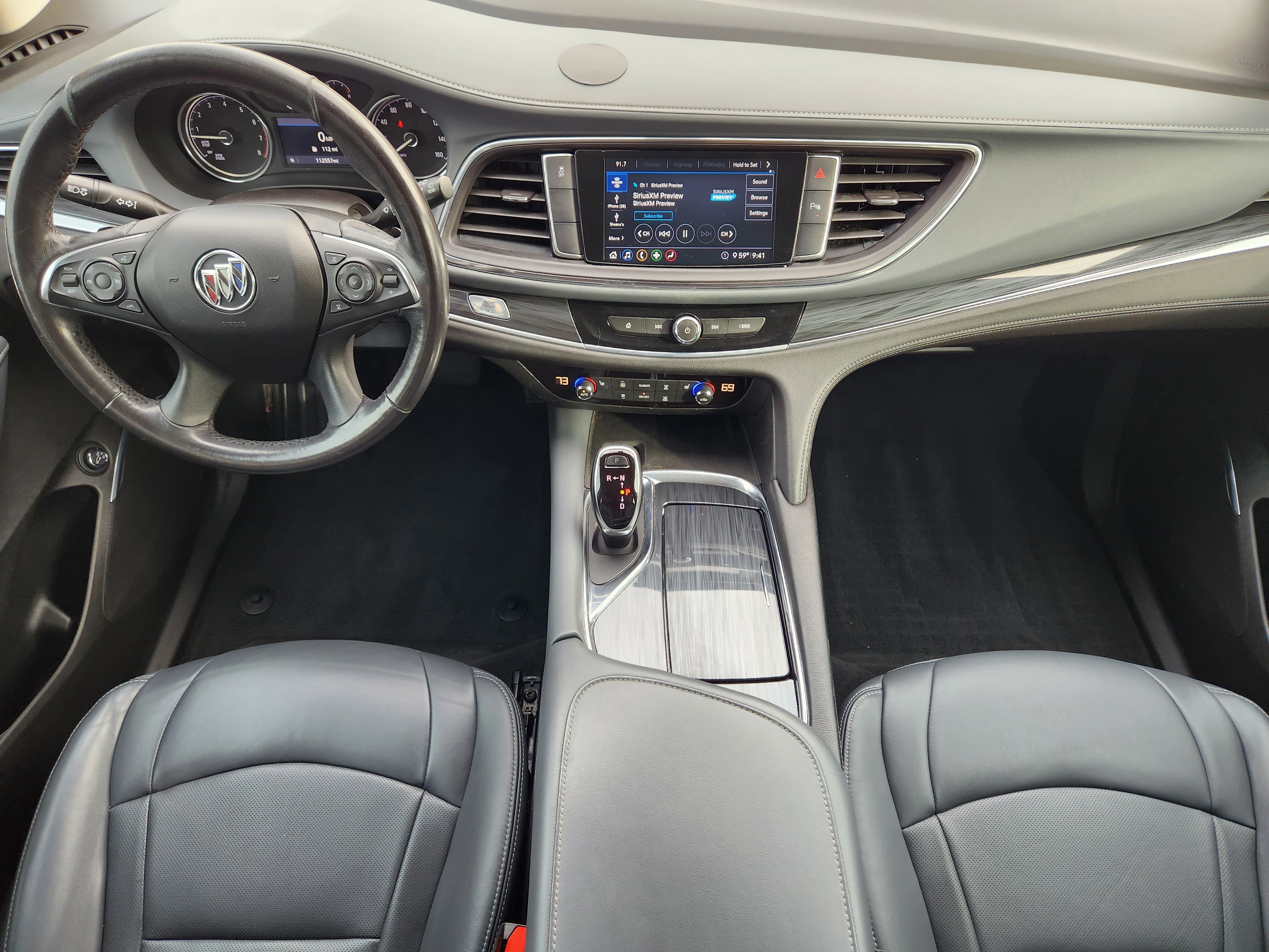 Used 2021 Buick Enclave Essence image 25