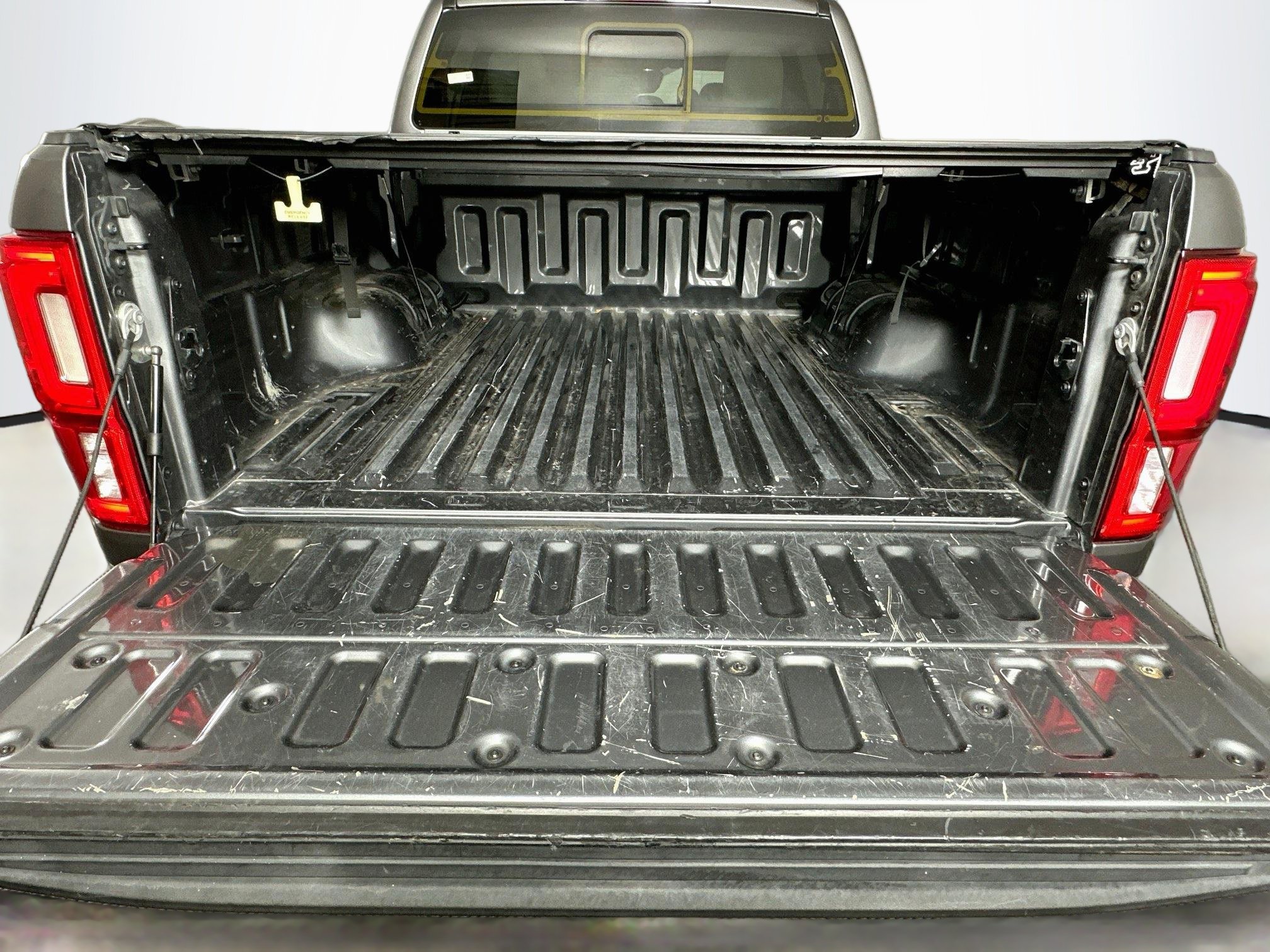 Used 2022 Ford Ranger Lariat w/ Trailer Tow Package RWD image 27