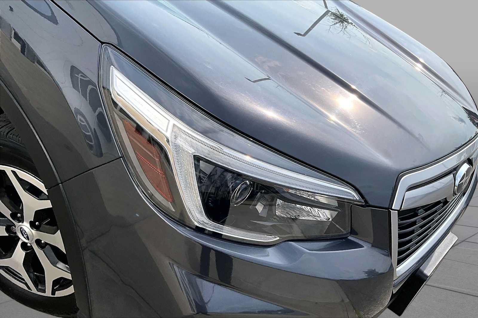Used 2021 Subaru Forester Premium AWD/4WD image 27