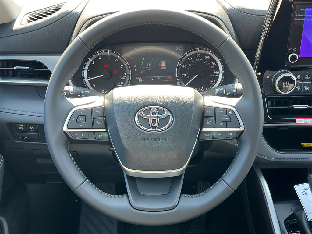 New 2026 Toyota Highlander XLE image 24