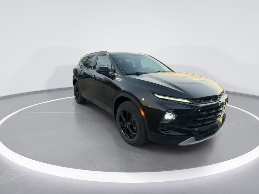 Used 2023 Chevrolet Blazer LT w/ Convenience Package image 2