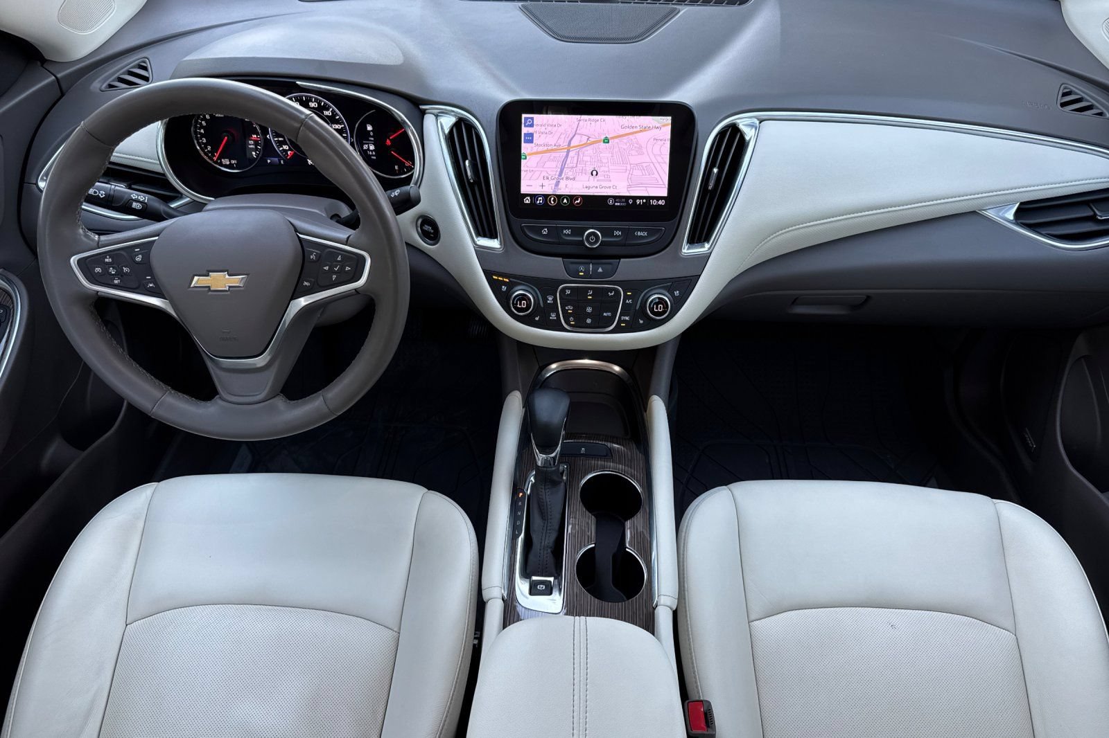 Used 2023 Chevrolet Malibu LT w/ LPO, Floor Liner Package FWD image 14