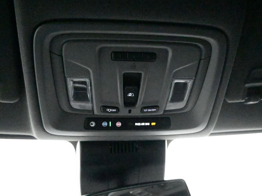 New 2026 GMC Sierra 1500 SLE image 19