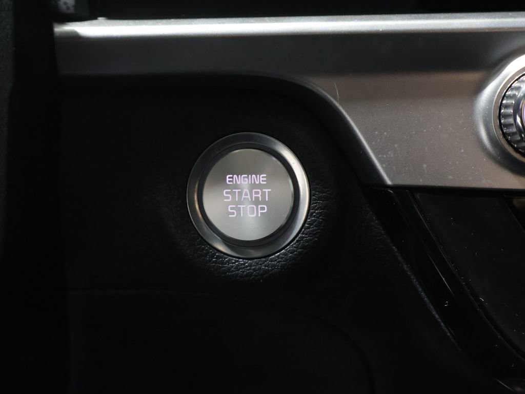 Used 2025 Kia Telluride S AWD/4WD image 28