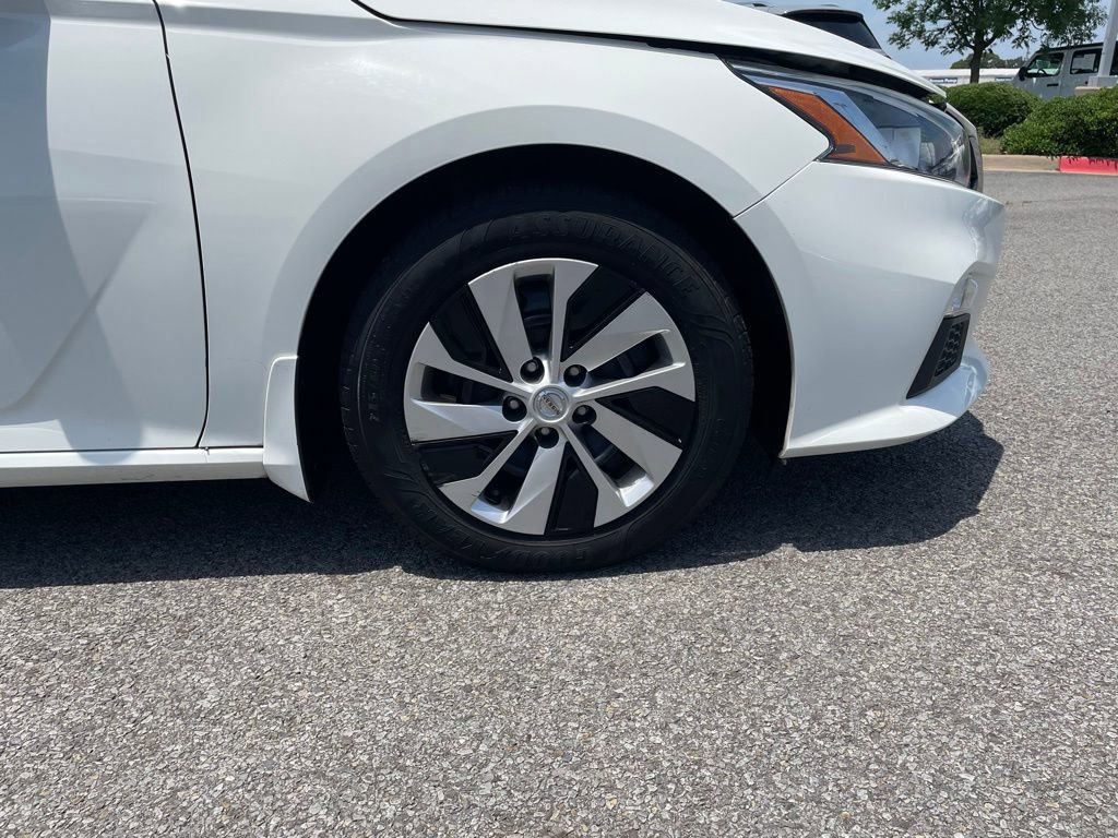 Used 2020 Nissan Altima 2.5 S FWD image 31