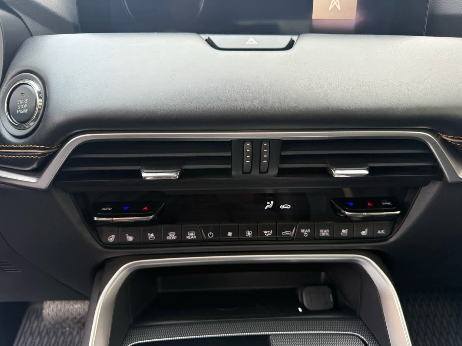 New 2026 MAZDA CX-70 3.3 Turbo S w/ Premium Package image 14