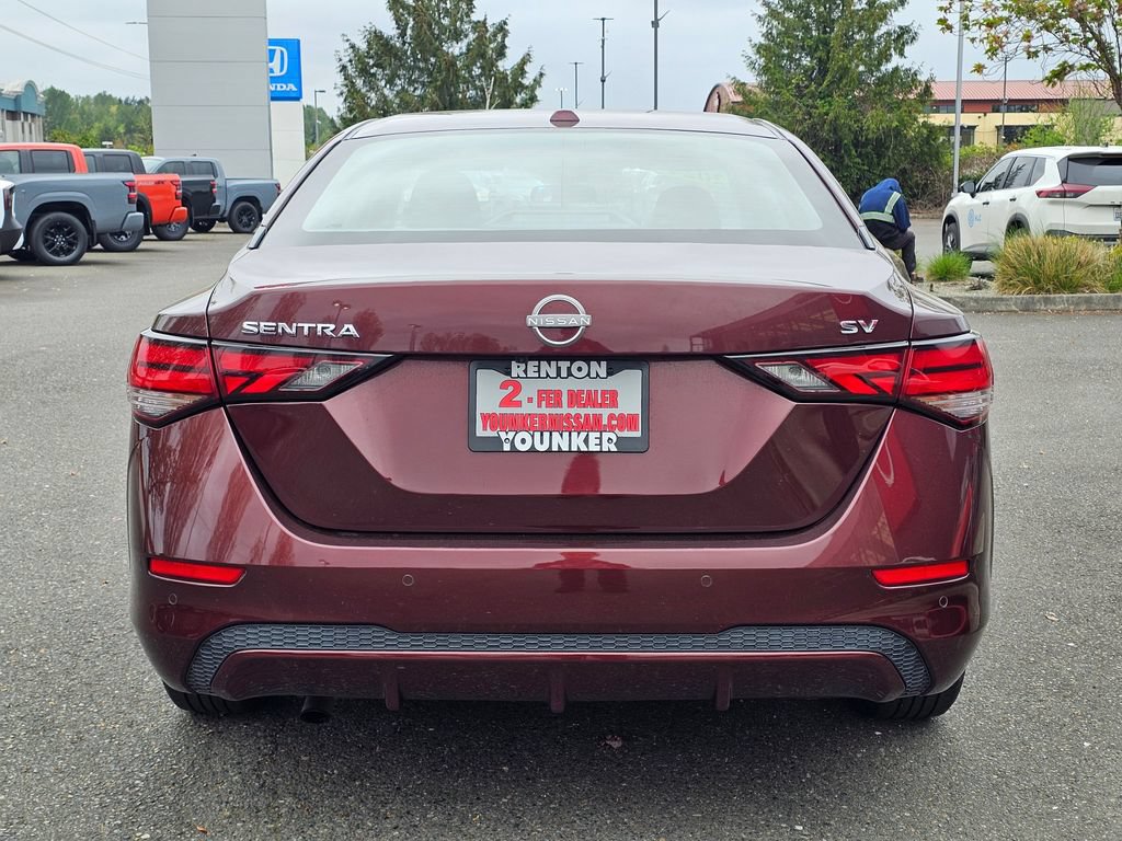 Used 2024 Nissan Sentra SV FWD image 6