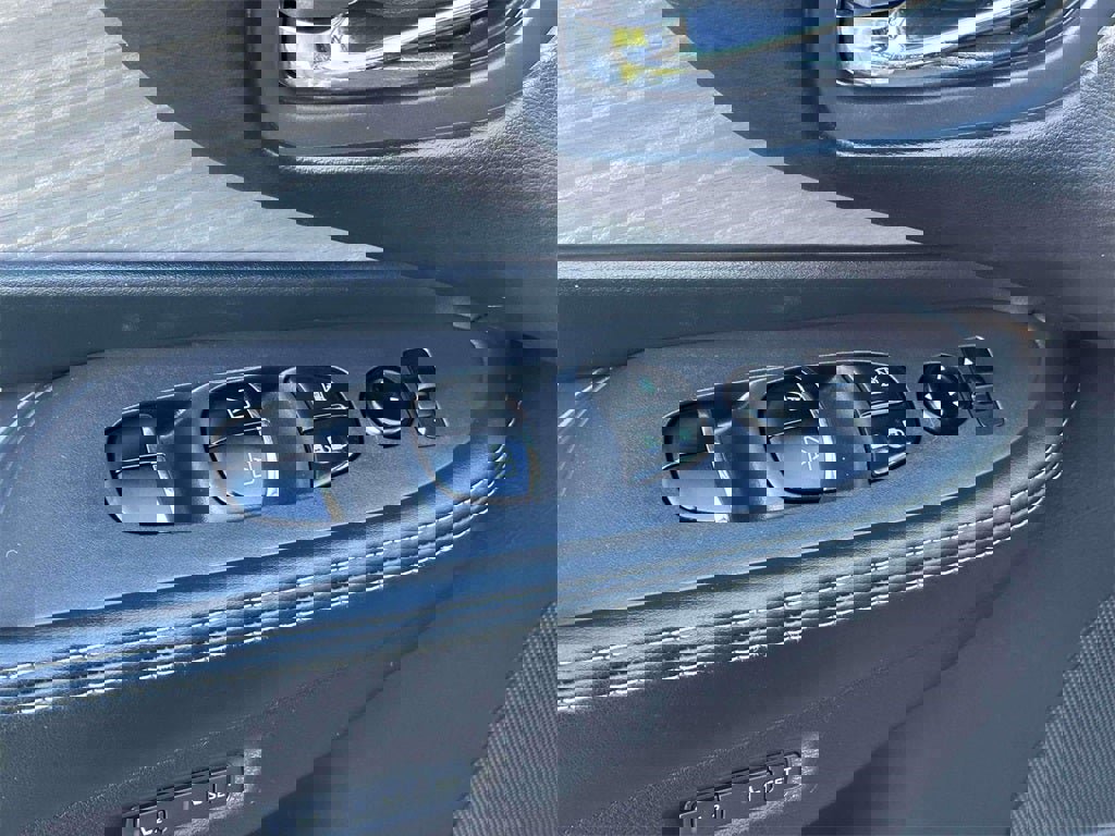 Certified 2017 Nissan Murano SL w/ SL Technology Package image 17