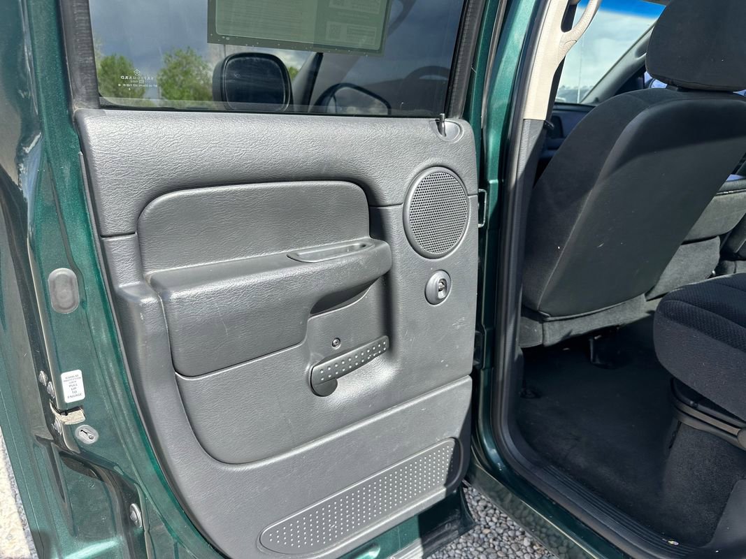 Used 2002 Dodge Ram 1500 Truck ST AWD/4WD image 28