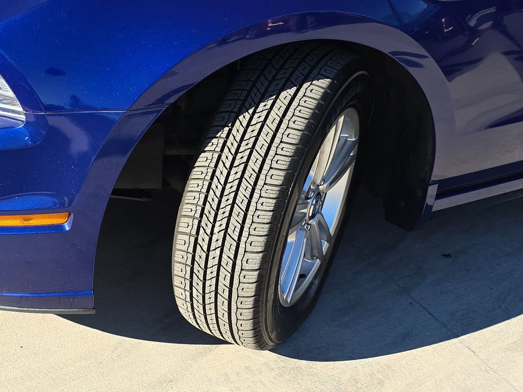 Used 2014 Ford Mustang Coupe image 35