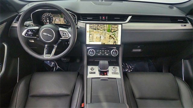 Used 2025 Jaguar F-PACE R-Dynamic S image 35