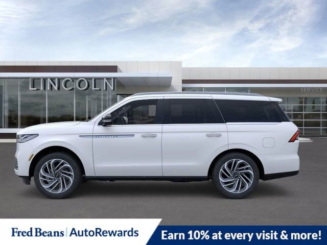 New 2025 Lincoln Navigator Reserve image 3