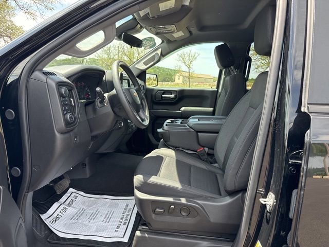 Certified 2024 Chevrolet Silverado 1500 Custom AWD/4WD image 19