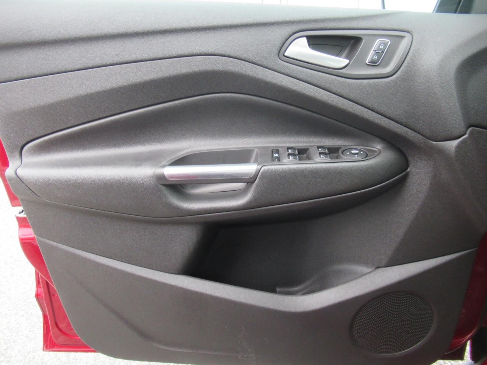 Used 2016 Ford C-MAX SE FWD image 20