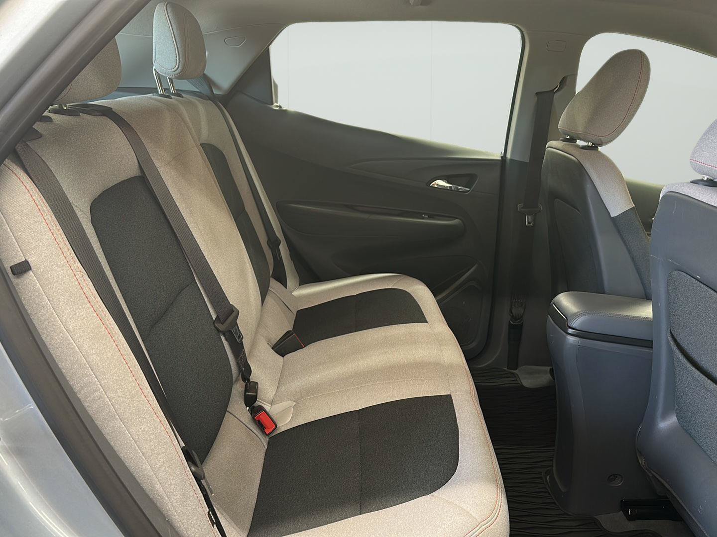 Used 2017 Chevrolet Bolt LT FWD image 24