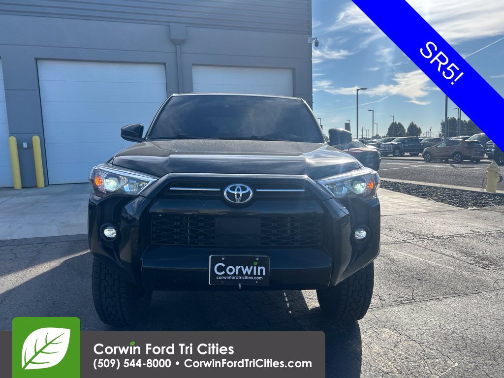 Used 2022 Toyota 4Runner SR5 RWD image 2