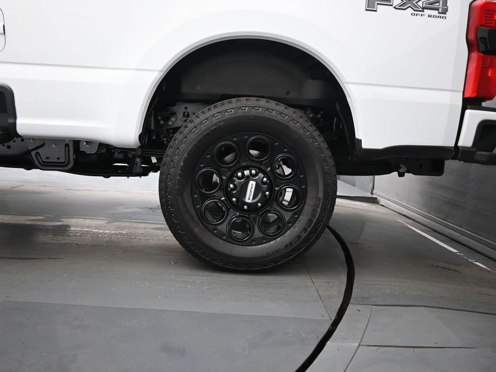 New 2026 Ford F350 XLT w/ XLT Premium Package image 19