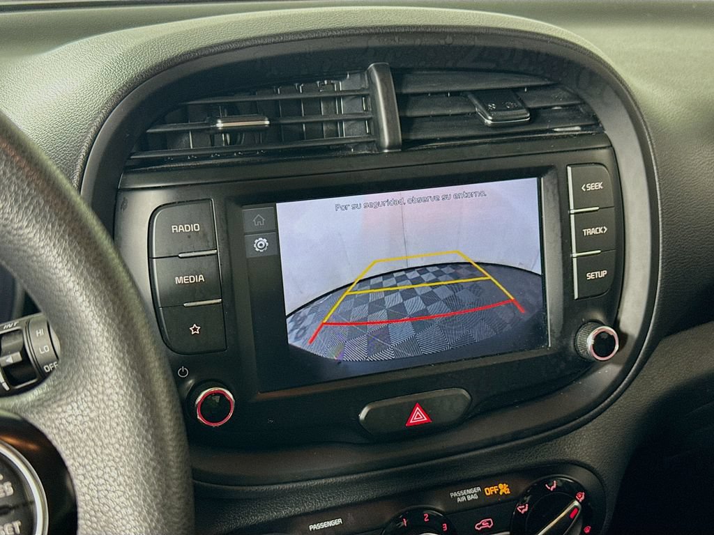 Used 2022 Kia Soul LX FWD image 13
