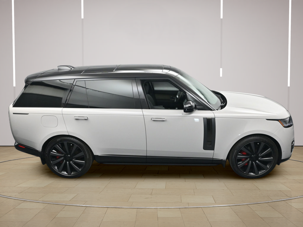 New 2026 Land Rover Range Rover SV AWD/4WD image 38