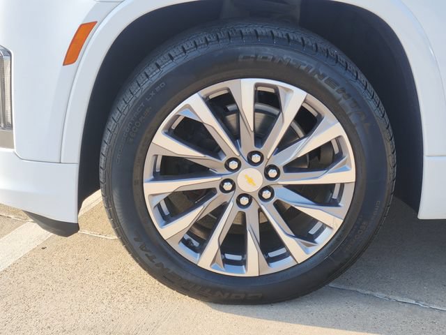 Used 2023 Chevrolet Traverse Premier AWD/4WD image 16