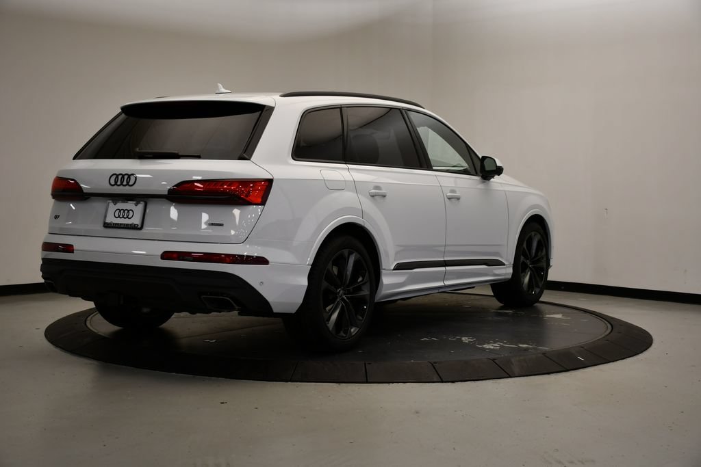 Used 2026 Audi Q7 3.0T Premium Plus w/ Premium Plus Package AWD/4WD image 5