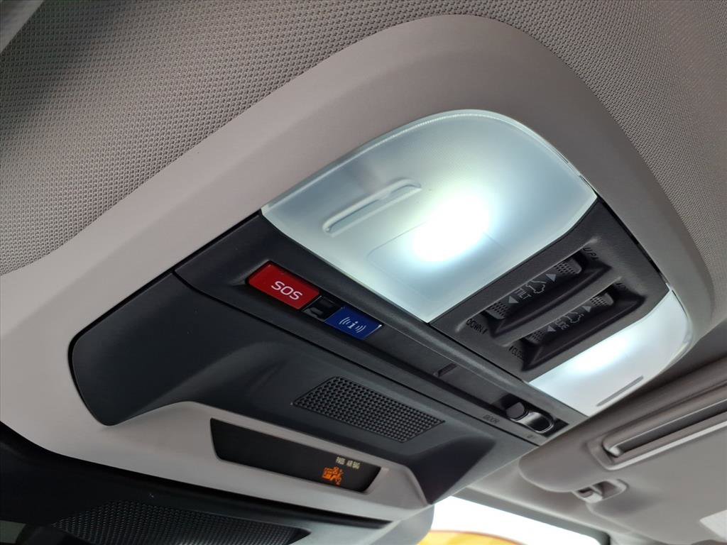 Used 2025 Subaru Crosstrek 2.5i Limited w/ Crosstrek Mirror Package image 30